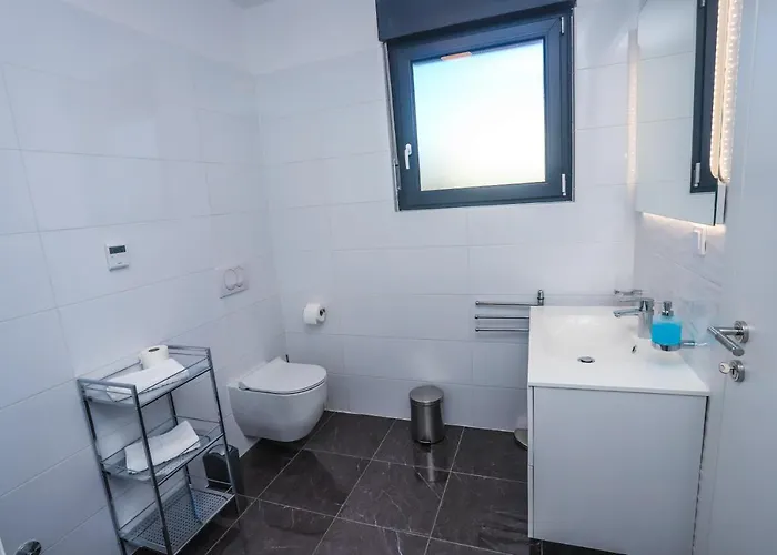 Luxury Modern Keti-private Pool&garden * Porec