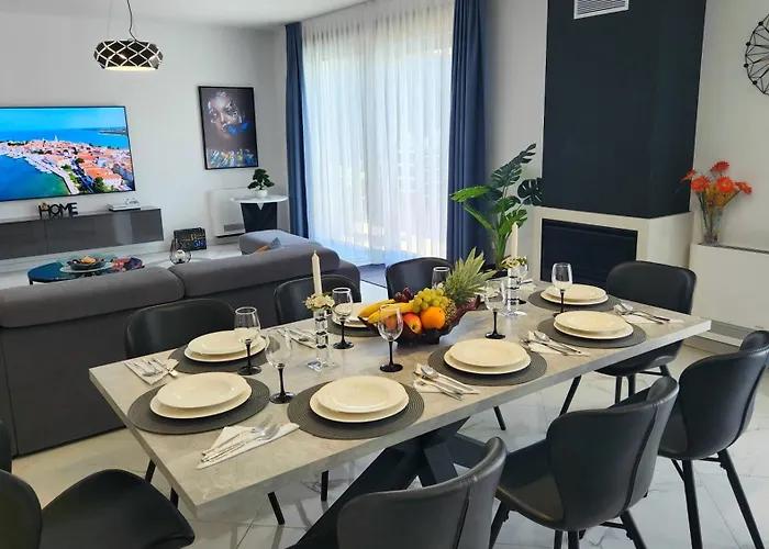 Luxury Modern Keti-private Pool&garden Villa *