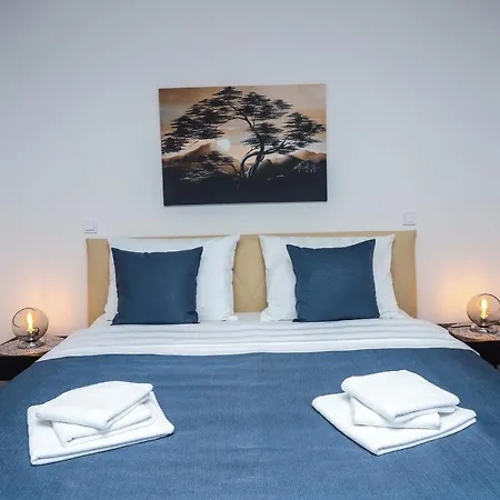 Luxury Modern Keti-private Pool&garden Villa *