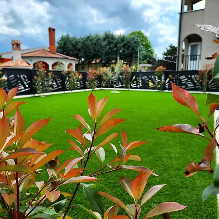 Luxury Modern Keti-private Pool&garden *