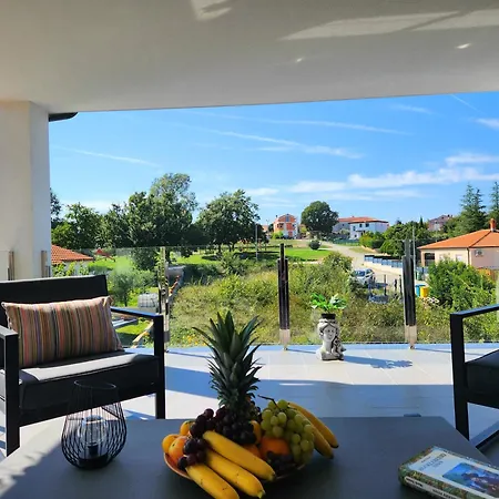 Luxury Modern Keti-private Pool&garden